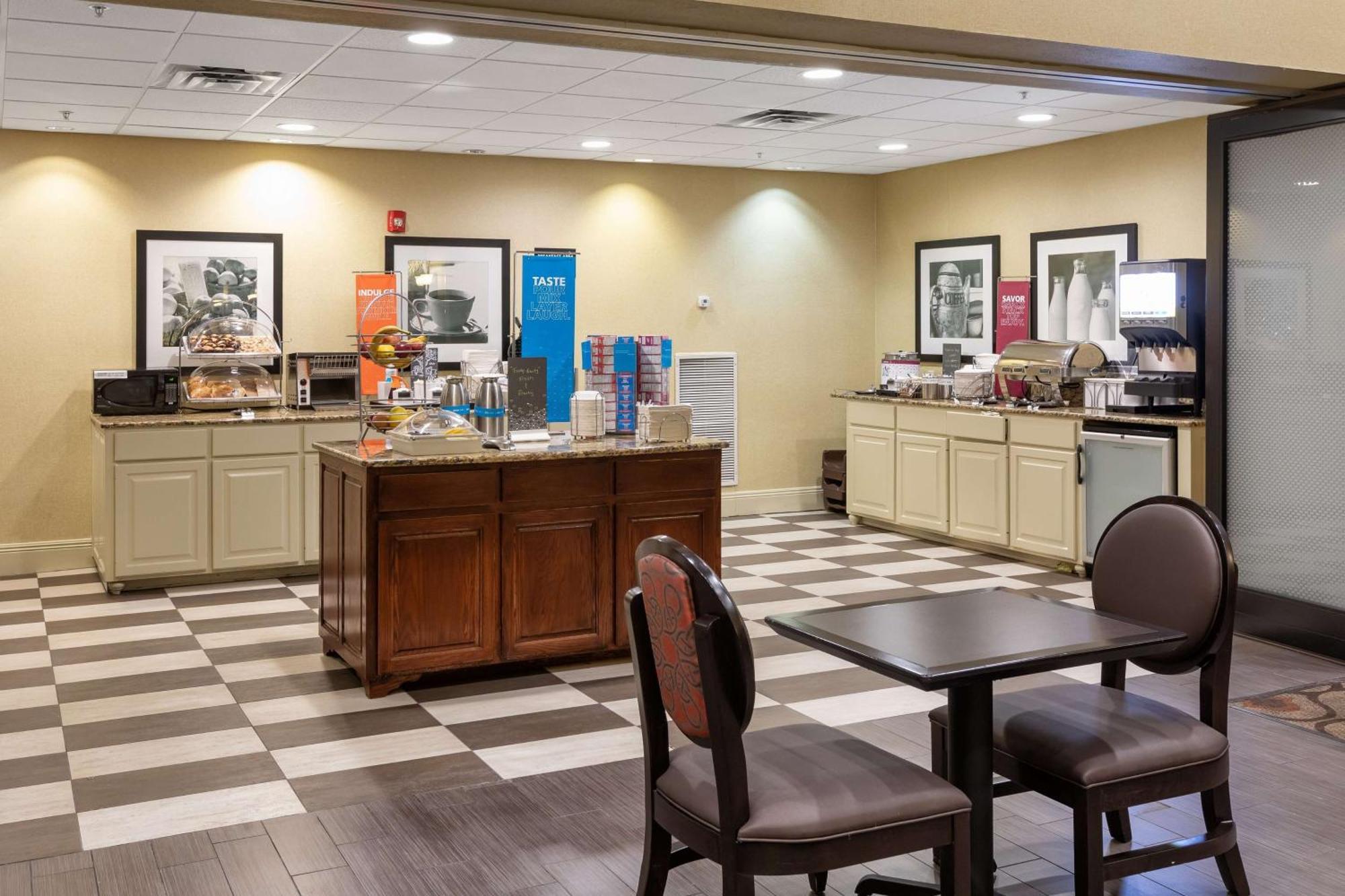 Hotel Hampton & - I-10 East Prairieville