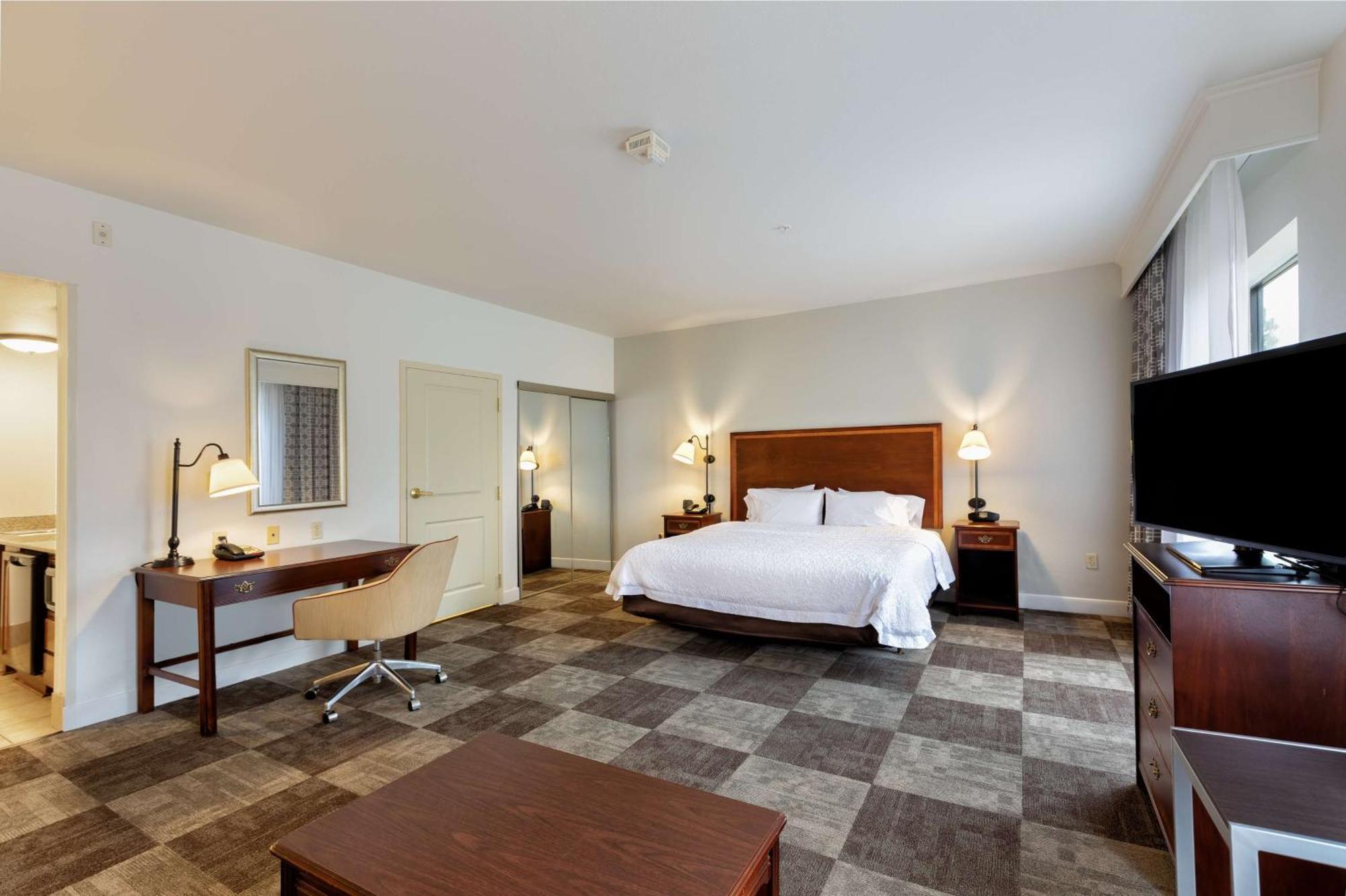 Hampton & Baton Rouge - I-10 East Hotel Prairieville